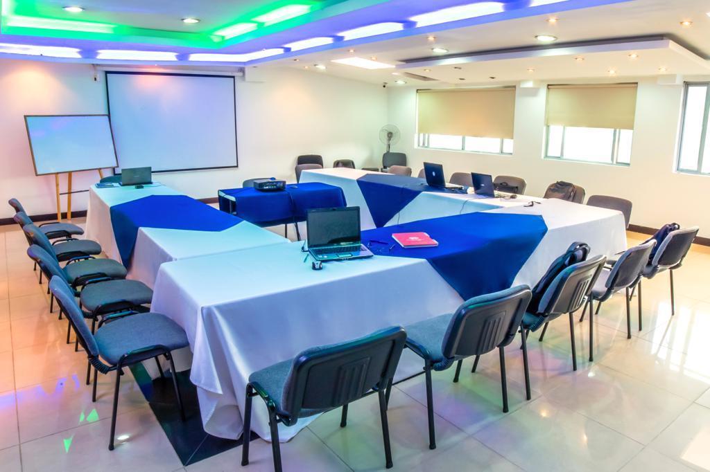 Aw Hotel Connect 33 Bogotá Extérieur photo