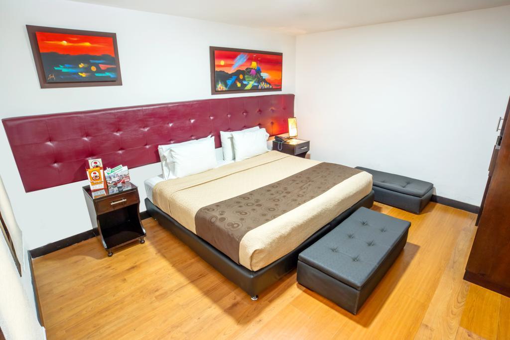 Aw Hotel Connect 33 Bogotá Extérieur photo