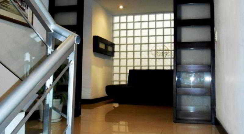 Aw Hotel Connect 33 Bogotá Extérieur photo