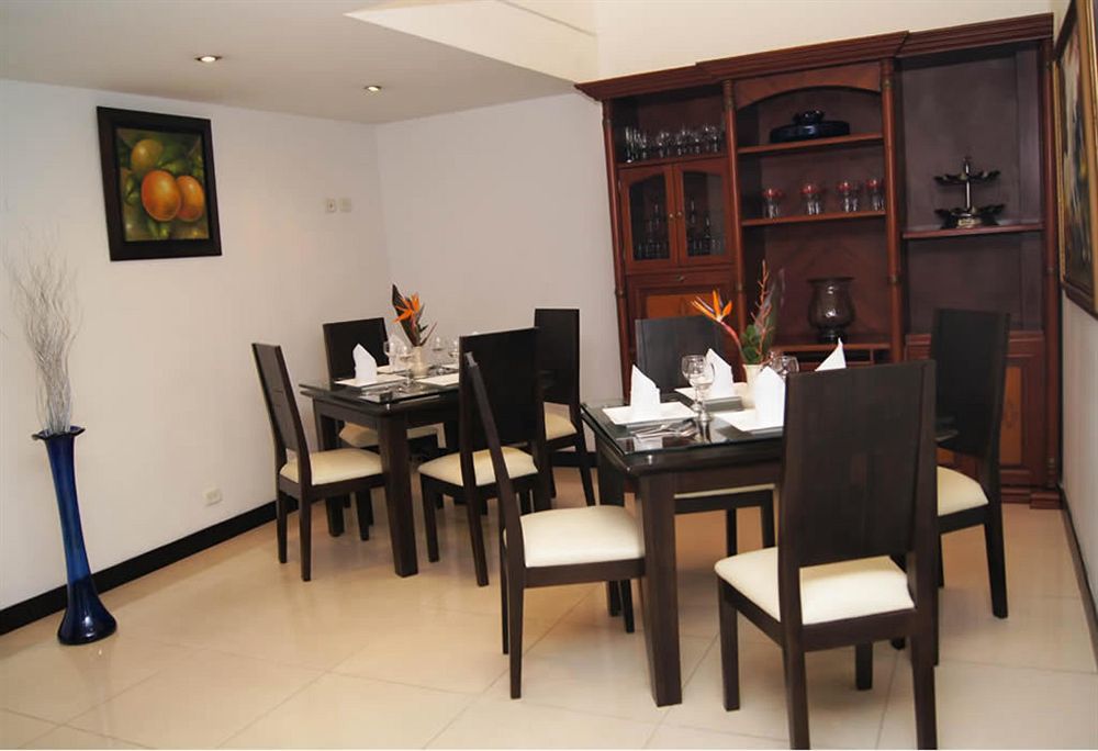 Aw Hotel Connect 33 Bogotá Extérieur photo